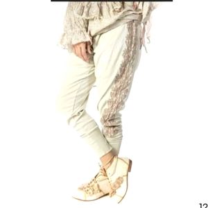 New MAGNOLIA PEARL Monique Underjohns With Embroidery